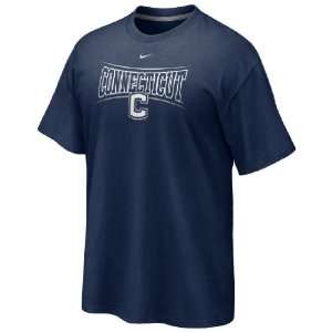  Nike UConn Huskies Midterm Short Sleeve T Shirt: Sports 