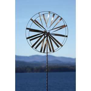  Wagon Wheel Wind Spinner Kinetic Sculpture: Home & Kitchen