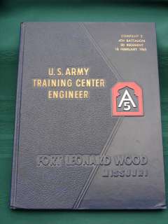 1965 graduation book for Company E, 4th Battalion, 2nd Regiment. Very 