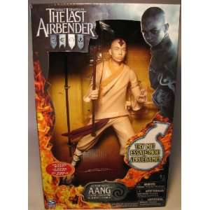   Last Airbender   Ultimate Battle Aang Figure with Staff Toys & Games