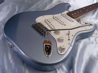 03 Fender Standard Stratocaster SCN Noiseless Pickup Upgrade AGAVE 
