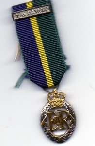 OFFICER TERRITORIAL/ARMY VOLUNTEER RESERVE EFFICENCY DECORATION 