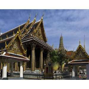    Chapel Royal of the Emerald Buddha Wat Phra Kaew
