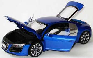 18 Audi R8 5.2 FSI quattro V10 sepangblau blue PROMO  