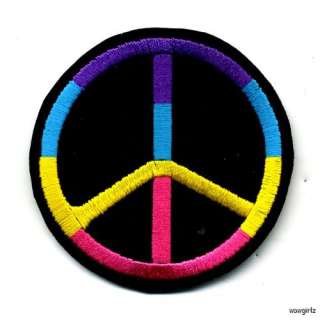 PATCH   PEACE SIGN   WORDS  ROCK N ROLL   PEACE LOVE   