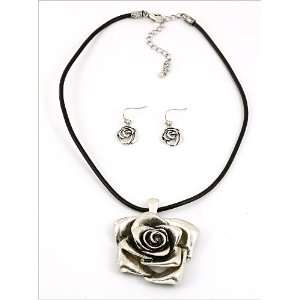 Fashion Jewelry Desinger Inspired Silver Oxidized Rose Necklace and 