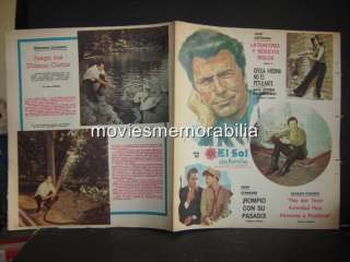 CLINT EASTWOOD ON COVER, MEXICAN NEWSPAPER SUPPLEMENT 1970  