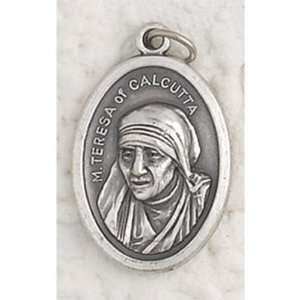 100 Mother Teresa of Calcutta Medals: Home & Kitchen