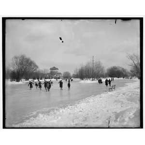 Skating on Belle Isle Park,Detroit,Mich. 