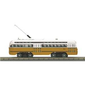    O 27 PCC Street Car w/PS2, Allegheny Port Auth Toys & Games