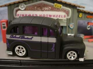 2010 HW LARRYS Garage Set SCHOOL BUSTED★black★CHASE★L  