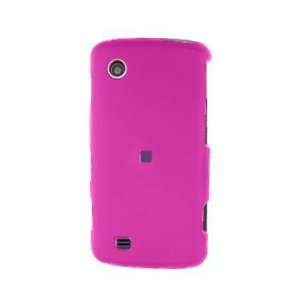  LG VX8575 SnapOn Case   Rubber Pink Cell Phones 