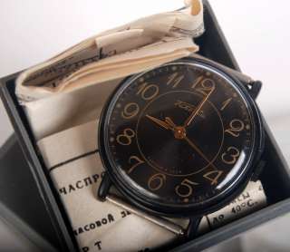 RAKETA   Russian Soviet ERA Wrist Watch NEW NOS Never Used for BLACK 