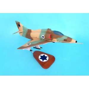  A 4 Skyhawk Israeli Air Force Airplane Model: Toys & Games