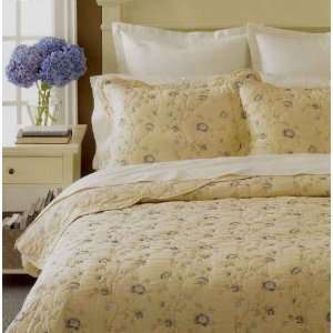   Bedding, Vineyard Flower Floral Reversible Twin Bed Quilt (Clearance