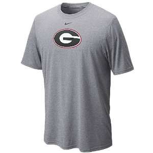  Nike Georgia Bulldogs Grey Dri FIT Mascot T Shirt: Sports 
