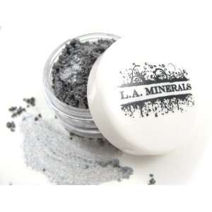   Sparkle Shimmer Sllver Mineral Eye Shadow   Ice Princess Beauty