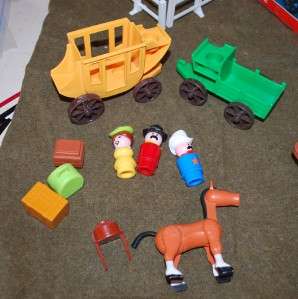 VINTAGE FISHER PRICE LITTLE PEOPLE WESTERN TOWN 99% Complete House Box 