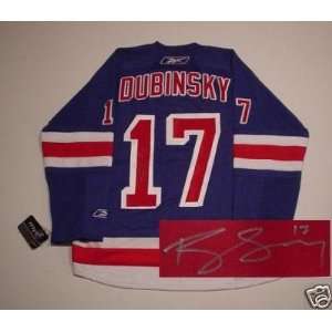  Brandon Dubinsky Autographed Jersey   Proof: Sports 