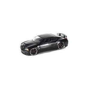  2006 Dodge Charger SRT8 Hemi 1/24 Black: Toys & Games