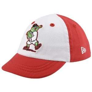   New Era Boston Red Sox White/Red Infant Mascot Hat: Sports & Outdoors