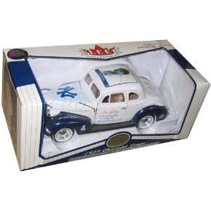   Die Cast 1939 Chevrolet Coupe Replica   New York Yankees: Toys & Games