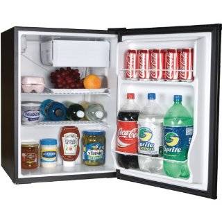 Sanyo SR A2480M 2 2/5 Cubic Foot Compact Mid Size Refrigerator 