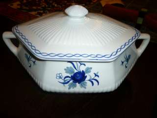Adams BALTIC Oval Covered Vegetable Bowl with Lid Blue & White w 