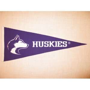  Washington Huskies (University of)   NCAA Traditions Pennant Sports