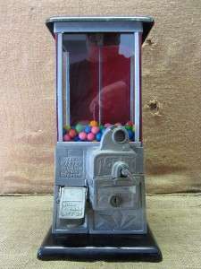 Vintage 1920s The Master Gumball Machine > Antique Penny Gum Vending 