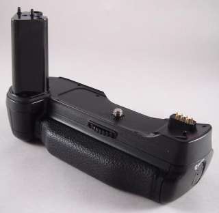 Nikon F100 Camera Body and MB 15 Battery Grip & strap US2028366 MINT 