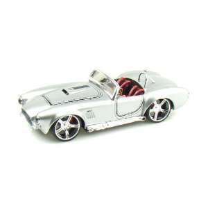  1965 Ford Shelby Cobra 427 1/24 Silver: Toys & Games