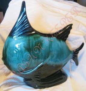 GIANT & RARE BMP ART BLUE MOUNTAIN POTTERY ANGELFISH #58 VASE PERFECT 