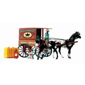  Breyer Horses: Stablemates Annie Oakley Playset: Toys 