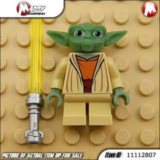 Yoda (Clone Wars) w/ Lightsaber LEGO Minifigure Star Wars Minifig 8018 