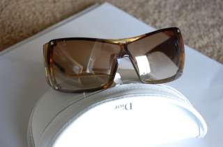 Authentic Christian Dior Overshine 2 Oversized Sunglasses with case 