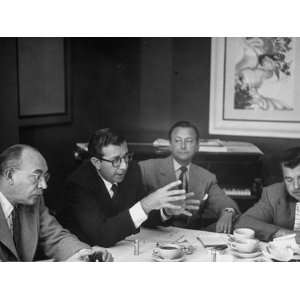 Robert Young Dore Schary and Others Discuss Hollywood 