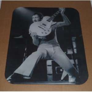 PETE TOWNSHEND Bouncing Guitar COMPUTER MOUSEPAD The Who