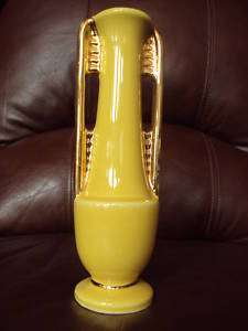 Vintage McCoy? Hull?Shawnee? Yellow Gold Bud Vase USA  
